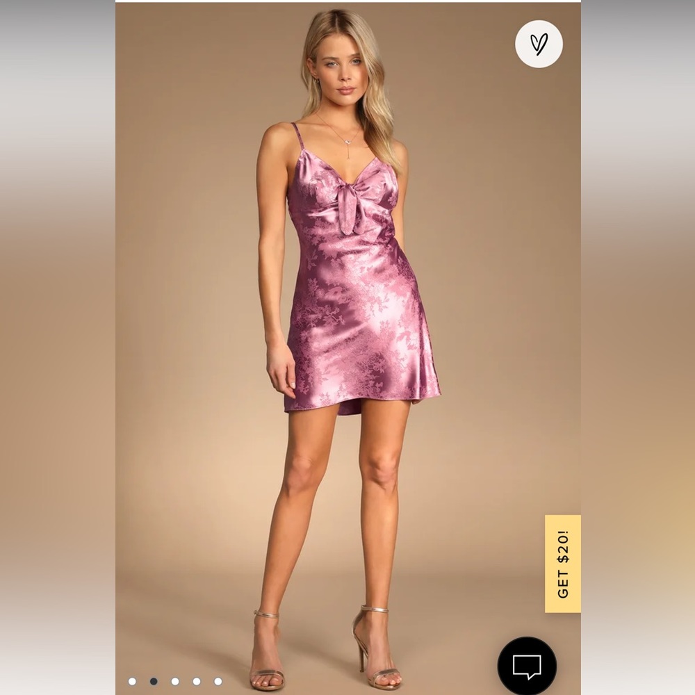 NWT - Lulu’s pink stain tie-front dress size S